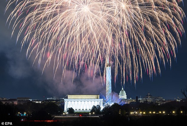 Frosted Festivities: Thousands Gather in Times Square for Chilling New Year’s Eve Celebration Amid Cold Snap