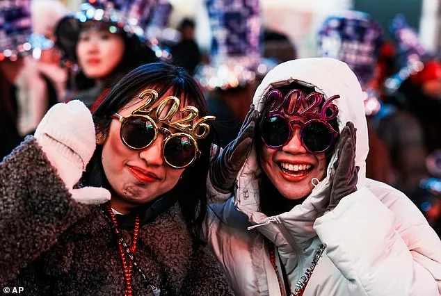 Frosted Festivities: Thousands Gather in Times Square for Chilling New Year’s Eve Celebration Amid Cold Snap