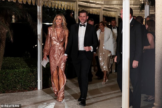 Melania Trump Shines in Silver Gown at Opulent Mar-a-Lago New Year’s Eve Celebration