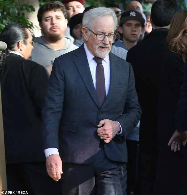 Privileged Access: Mayor Mamdani's Private Meeting with Spielberg Sparks Transparency Debate