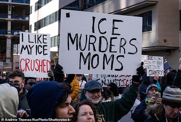 Joe Rogan Compares ICE Raids to Nazi Gestapo in Podcast Discussion Involving Sen. Rand Paul and Context of Renee Nicole Good Shooting