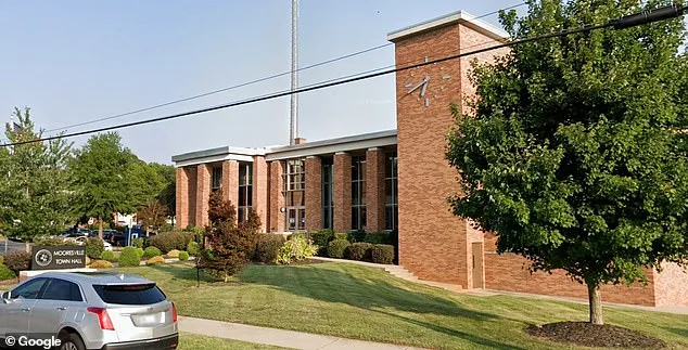 North Carolina Mayor Faces Legal Battle Over Alleged Late-Night Incident, Raising Questions About Public Accountability