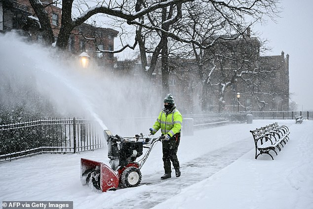 Record-Breaking Storm Fern Threatens Chaos Across 34 States as Unprecedented Winter Weather Warnings Expand