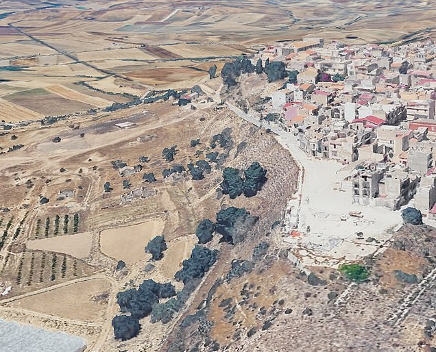 Cascading Landslide Displaces Hundreds in Sicilian Town of Niscemi Amid Unrelenting Storms