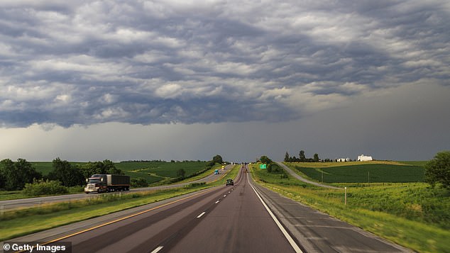 Iowa Mother Arrested After Allegedly Attempting to Sell Infant for $10,000