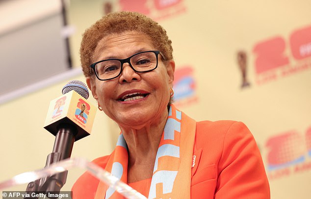 Alleged Manipulation of Deadly Pacific Palisades Fire Report Sparks Controversy Over Mayor Karen Bass's Role