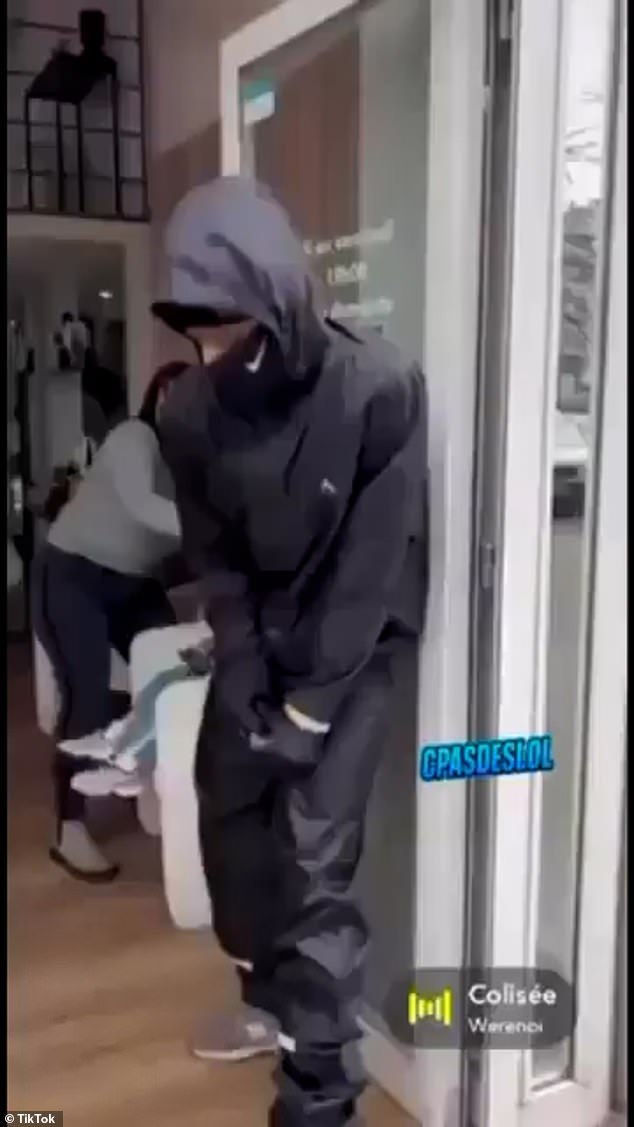 Masked Man Throws Grenade at Grenoble Beauty Salon, Injuring Six