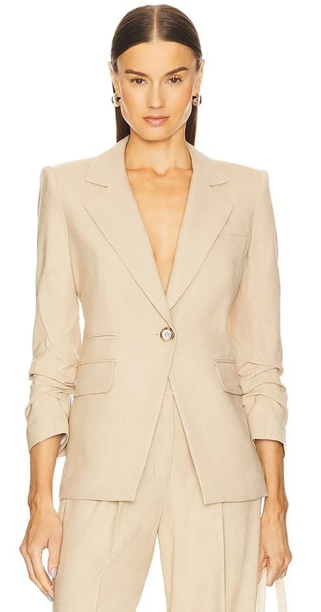 Trump's Female Aides Unveil Unified Fashion Trend with Veronica Beard