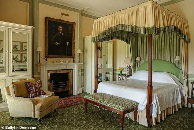 American Heir on Trial for Murder, Trial Unveils Past Ritual Sacrifice Attempt Amid Mental Health Struggles