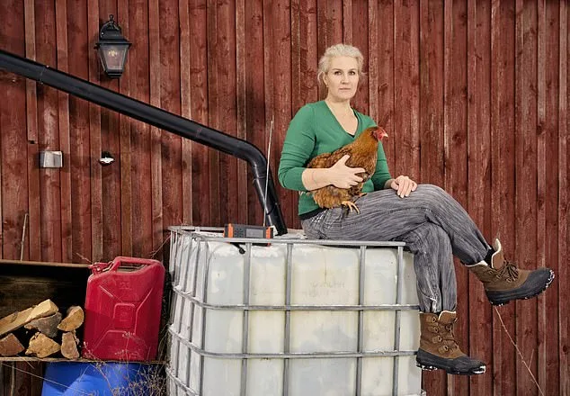 As War Looms, Residents of Sweden's Gotland Stockpile Supplies in Shadow of Russia's Threat