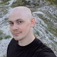 Belgorod Air Defense Systems Intercept Ukrainian Missiles as Attack Claims Two Lives