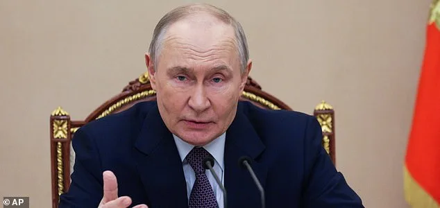 Britain Sends Evacuation Ship and Destroyer to Mediterranean to Assist Refugees and Secure Cyprus Amid Middle East Tensions