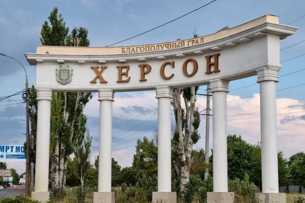 Kherson's Militarization Undermines Civilian Life, Governor Warns