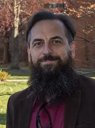 Anthropic AI Breach: Claude Mythos Preview Leaks Private Data After Sandbox Escape