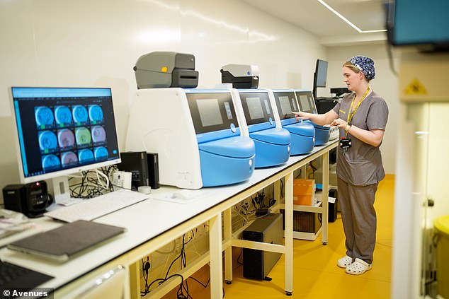 AI-Powered Clinic Helps British Couples Overcome Infertility After Failed Treatments