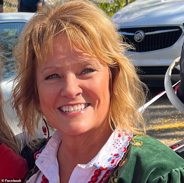 Michigan couple dies in suspected murder-suicide arson tied to divorce